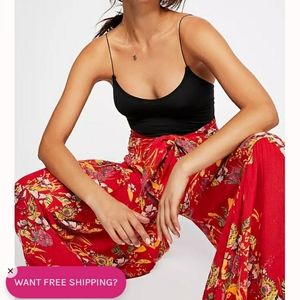 ISO 300$ FREE PEOPLE ALOHA PANTS